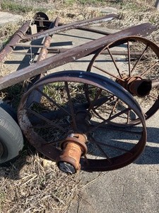lot 58 image: 30 steel wheel
