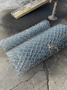 lot 51 image: Chain Link fence