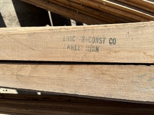 lot 37 image: Oak Flooring
