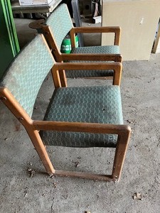 lot 24 image: 2 chairs great garage chairs