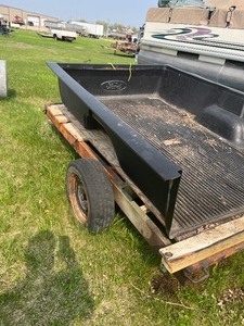 lot 2 image: 2 wheel trailer  NO REGISTRATION Trailer no registration  not road worthy  &nbspmust be trailered away no title &nbspno assistance on getting registration from K-Bid  affiliate or previous owner 