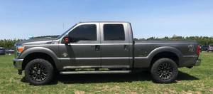 lot 1 image: 2011 Ford F250 XL 4x4
