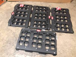 lot 45 image: Lot of Milwaukee PACKOUT Large Wall Plate     Customer Returns See Pictures