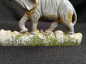 lot 9 image: Decorative Elephant