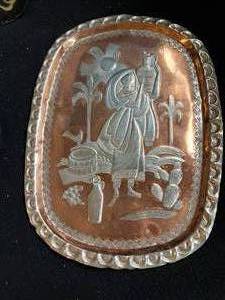 lot 8 image: Vintage Platters