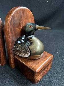 lot 12 image: Wooden Duck Bookends