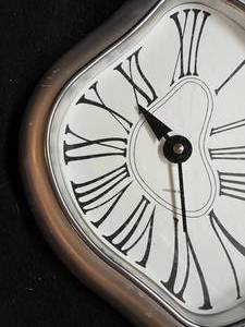lot 38 image: Verichron Warped Clock