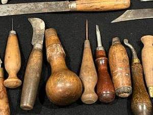 lot 81 image: Vintage Leather Making Awls, Edgers, and More - Lot 2
