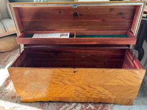 lot 93 image: Lane Waterfall Cedar Chest