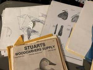 lot 41 image: Vintage Gordon L Stiller Bird Carving Patterns