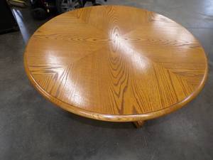 lot 3 image: Round Oak Coffee Table