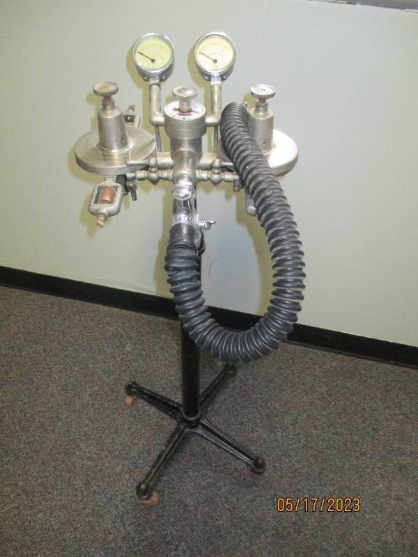 "ONSITE" Vintage Dental Equipment Auction! Snag A Piece Of Dental
