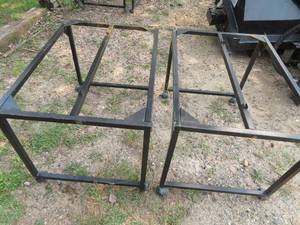 lot 13 image: METAL ROLLING CART FRAMES