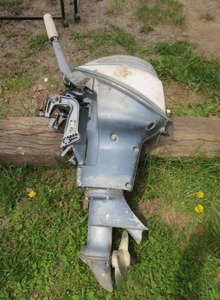 lot 9 image: EVINRUDE SPORTWIN