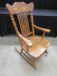 lot 61 image: SOLID VINTAGE ROCKING CHAIR