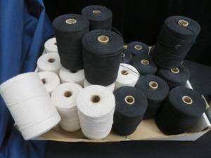 lot 91 image: 24 LARGE SPOOLS OF STRING  THREAD