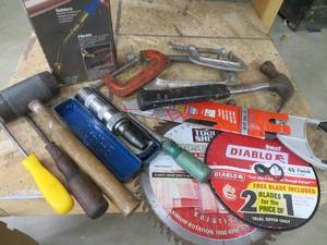 lot 107 image: MISC. TOOLS
