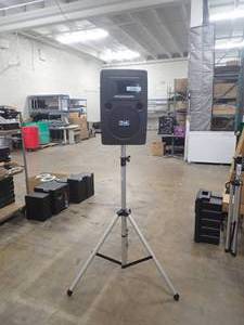 AnCHOR&nbspLiberty Platinum Speaker with Stand  Tested in working condition  Battery doesnt hold charge, fully functional when plugged in the wall  Includes CAB-AC power cable