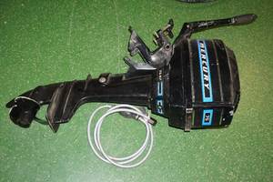 lot 2 image: Mercury 7.5HP Outboard Motor