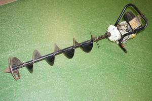 lot 18 image: Jiffy Model 30 8 Ice Auger
