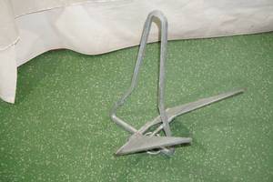 lot 19 image: Waterspike Anchor