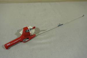 lot 34 image: Vintage Zebco Childrens Fishing Pole - Ducktales