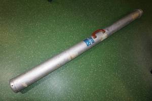 lot 37 image: Flint Arrowhead Rust Proof Aluminum Rod Case