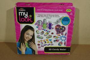 lot 163 image: Cra-Z-Art My Look 3D Candy Nails Set