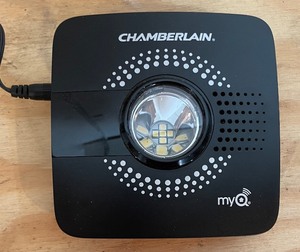 lot 126 image: My Q by Chamberlain Mobile Phone Opener