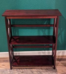 lot 23 image: Small Wood Bookshelf