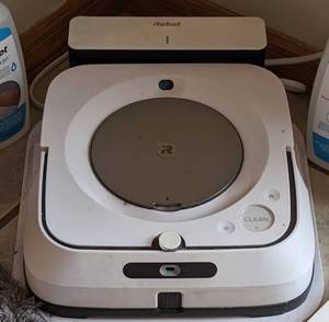 lot 156 image: iRobot Braava Floor Mop