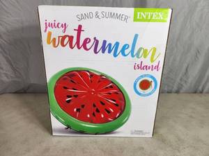 lot 15 image: New Large Juicy Watermelon Island Adult Pool Float