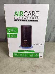 lot 16 image: New Air Care Ultrasonic Humidifier
