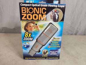 lot 18 image: New Bionic Zoom