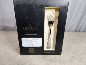 lot 73 image: New Argent Service for 4 Silverware Set