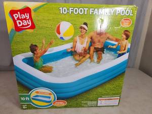 lot 111 image: New 10 Foot Family Pool