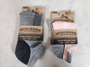 lot 145 image: 2 New Pair of Merino Wool Socks