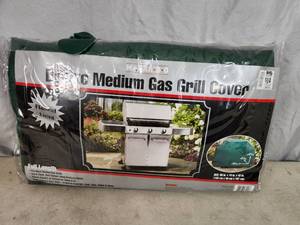 lot 160 image: New Deluxe Medium Gas Grill Cover