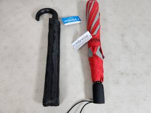 lot 166 image: 2 New Rainbrella Umbrellas