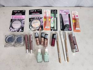 lot 168 image: Large Assortment of New Hard Candy Makeup