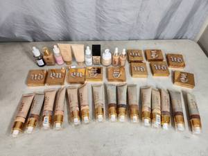 lot 174 image: Makeup and More