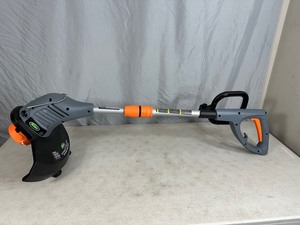lot 6 image: New Scotts 13 inch Electric String Trimmer