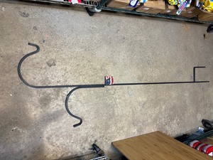 lot 10 image: New Heavy Duty Shepherd Hook
