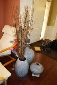 lot 910 image: Matching Decorative Pots and (2) Faux Flower Stands