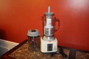 lot 924 image: Freshway Food Processor