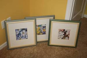 lot 950 image: Lot of (3) Floral theme Framed Wall Print