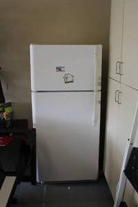 lot 999 image: Refrigerator Freezer