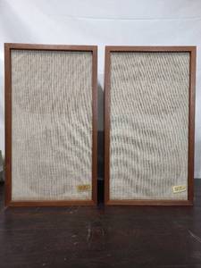 lot 4 image: Pair Of Acoustic Research Inc. Speakers