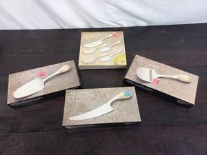 lot 25 image: Four Dansk Entertainers Serving Utensils