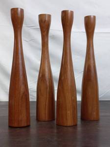 lot 35 image: Set Of Four Teak Or Similar Candleholders
